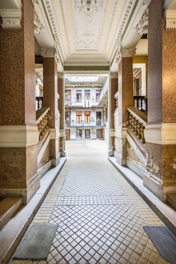 Bpr Delia's Apartamento Budapeste